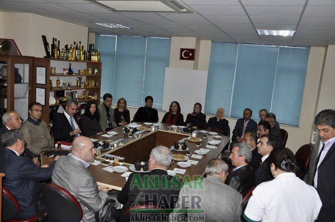 MHP Başkan Adayı Mansur Onay; Akhisar Zeytini Marka Haline Gelecek